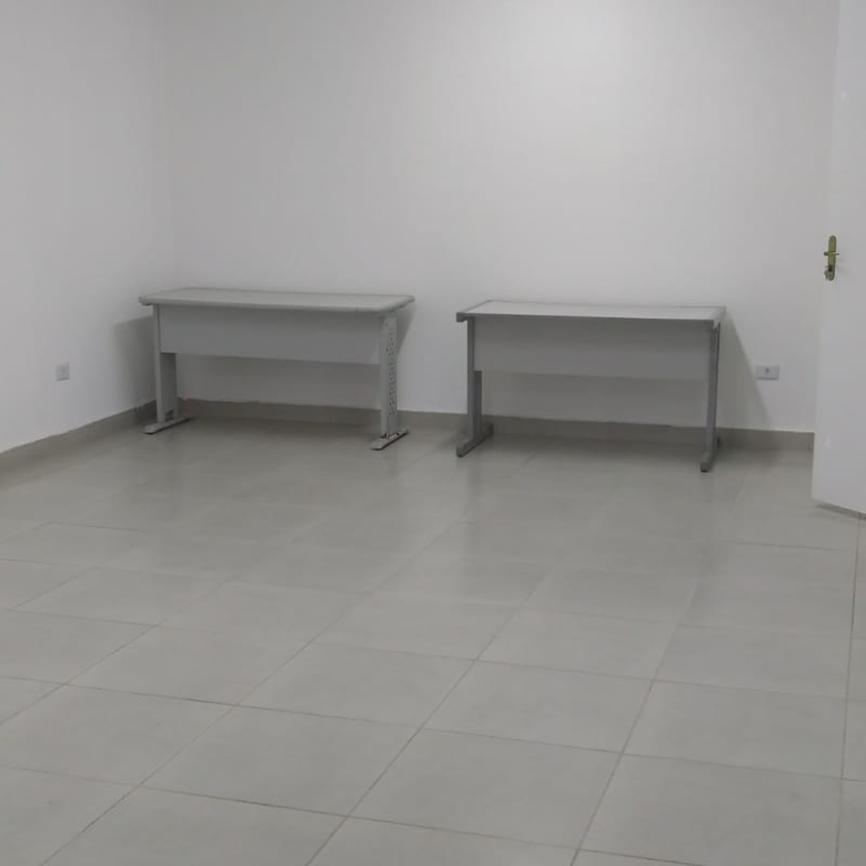 Salão Comercial Novo 120m² Localização Estratégica