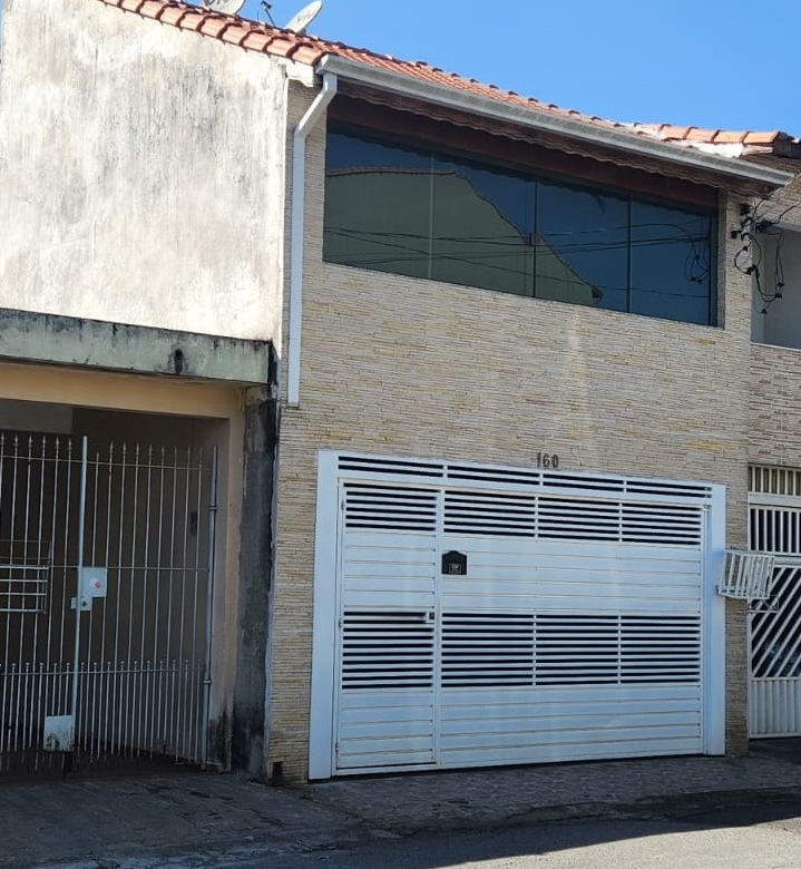 Sobrado Espaçoso Quintal Privativo 133m² AC – Alto da Boa Vista
