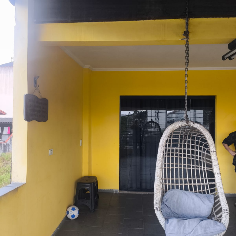 Sobrado Espaçoso e Achegado com 3 Dormitórios – Excelente Ventilação e Iluminação Natural