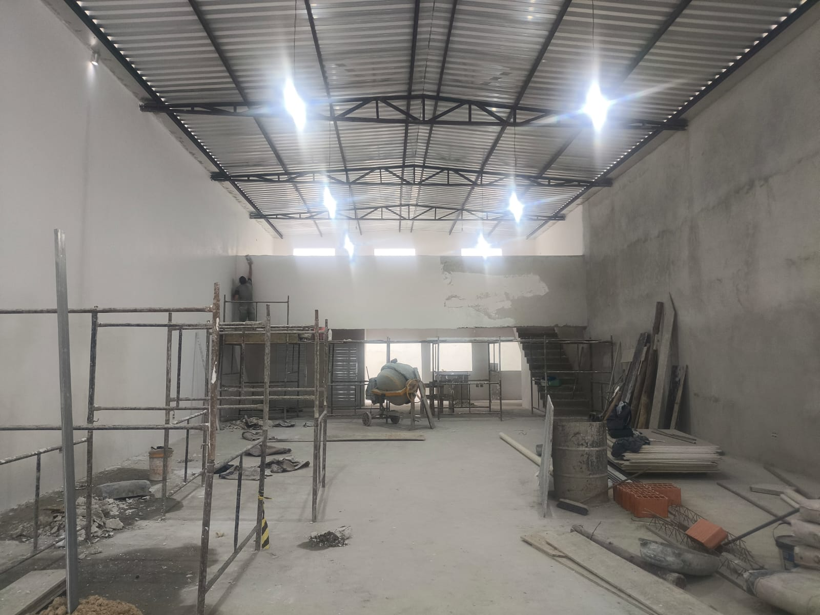 ref 970 (12) Galpão Comercial 335m2 – Jd. Zaíra